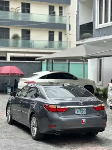 Lexus ES 350
