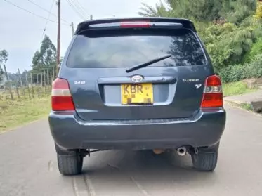 Toyota kluger