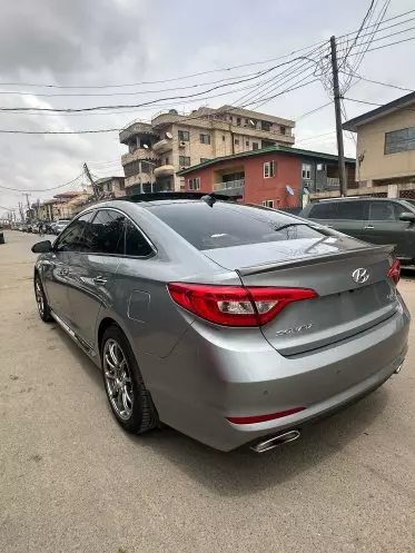Hyundai SONATA 2,0L BVA GL