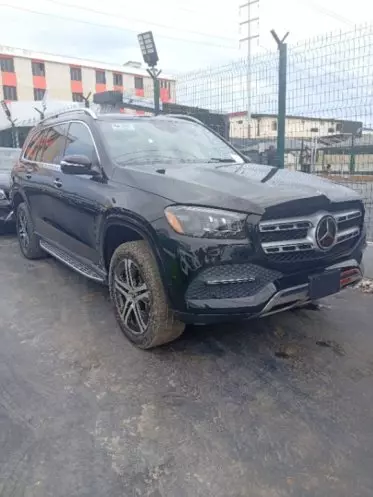 Mercedes-Benz GLS 450