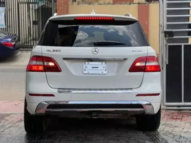 Mercedes-Benz ML 350