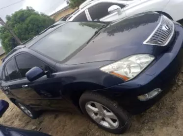 Lexus RX 330