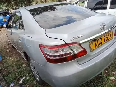 Toyota Premio