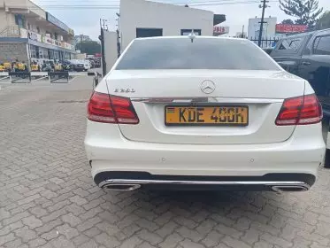 Mercedes-Benz E250