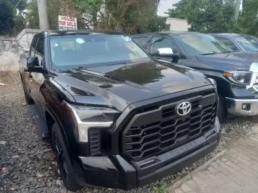 Toyota Tundra