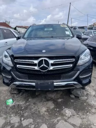 Mercedes-Benz GLE 350