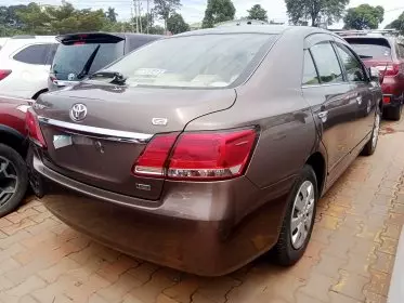 Toyota Premio 