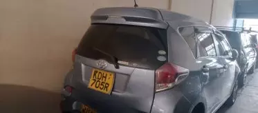 Toyota Ractis Lepice