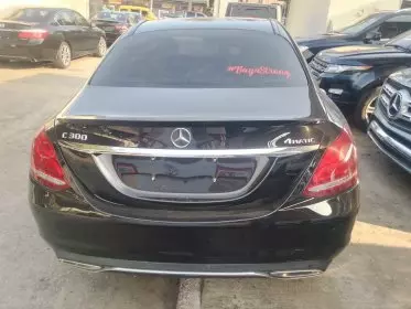Mercedes-Benz C 300