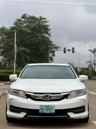 Honda HONDA ACCORD COUPE