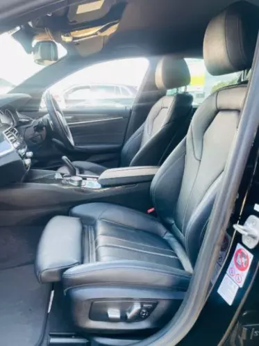 BMW 530i