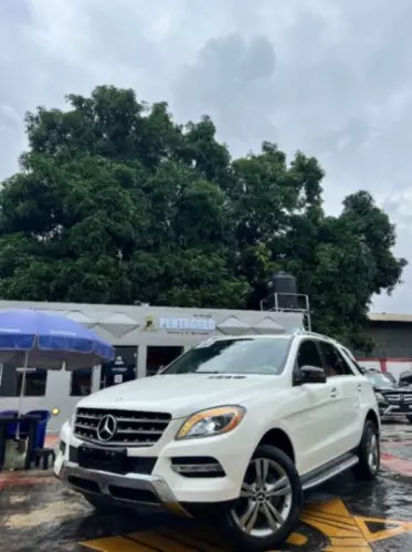 Mercedes-Benz ML 350