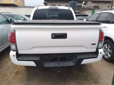 Toyota Tacoma