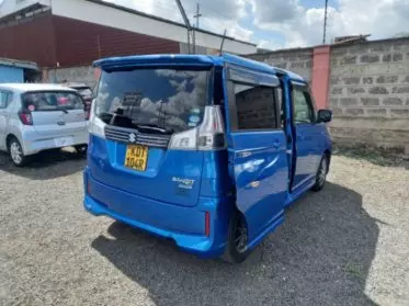 SUZUKI  solio bandit hybrid