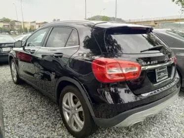 Mercedes-Benz GLA 250