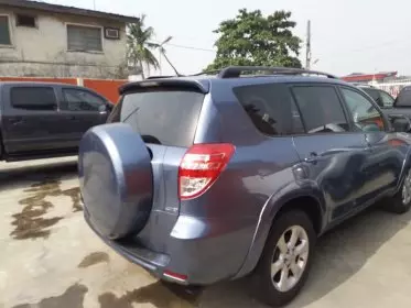 Toyota RAV 4