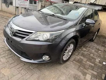 Toyota Avensis