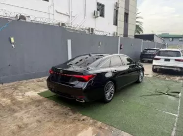 Toyota Avalon