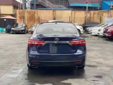 Toyota Avalon