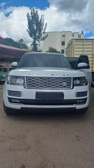 RANGE ROVER Vogue
