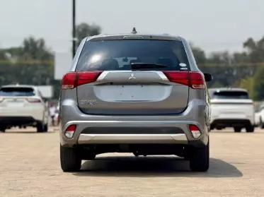 Mitsubishi Outlander hybrid