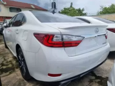 Lexus ES 350