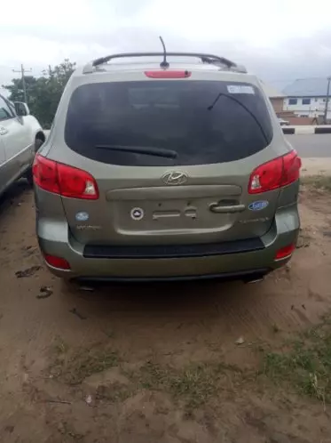 Hyundai Santa FE