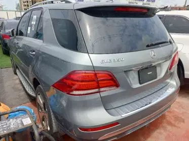 Mercedes-Benz GLE 350