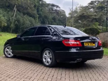 Mercedes-Benz E 250