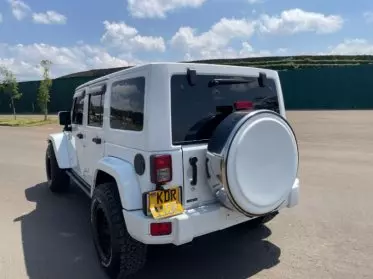 JEEP Wrangler Sahara