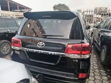 Toyota Land Cruiser GXR