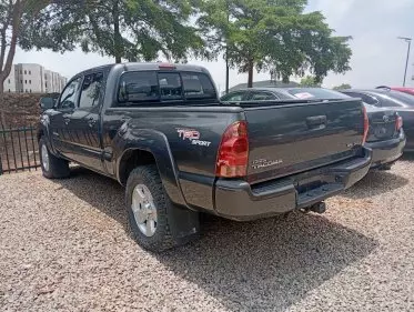 Toyota Tacoma