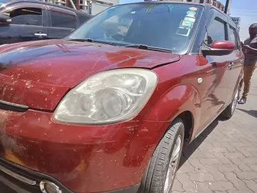 Mazda Verisa