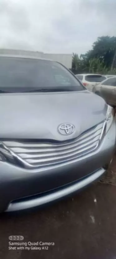 Toyota Sienna