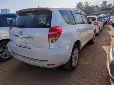 Toyota Vanguard 