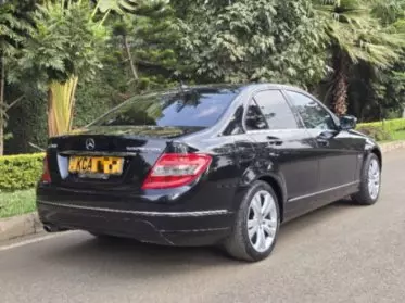 Mercedes-Benz C 200