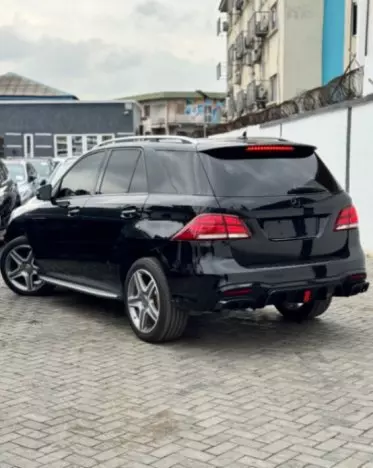 Mercedes-Benz GLE 350