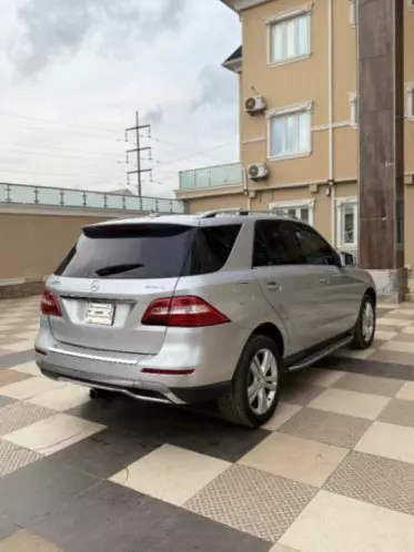 Mercedes-Benz ML 350