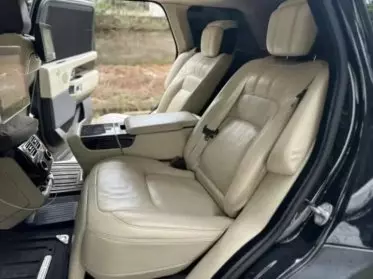 RANGE ROVER Autobiography