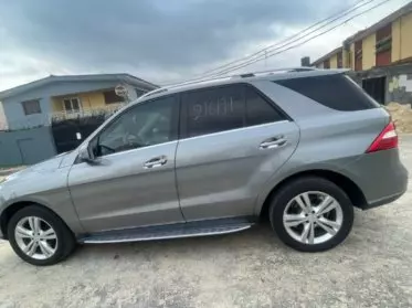 Mercedes-Benz ML 350