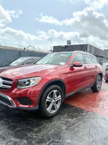Mercedes-Benz GLC 300