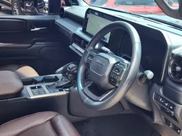 Toyota Landcruiser Prado