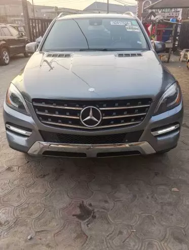 Mercedes-Benz ML 350