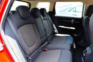 MINI Cooper Clubman