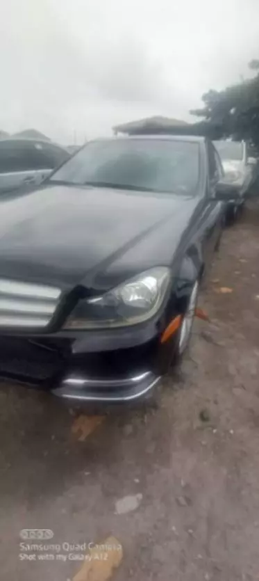 Mercedes-Benz C 300