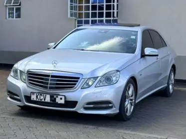 Mercedes-Benz E350