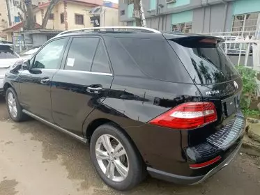 Mercedes-Benz ML 350