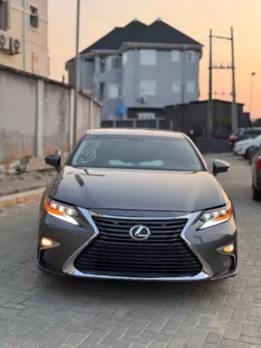 Lexus ES 350