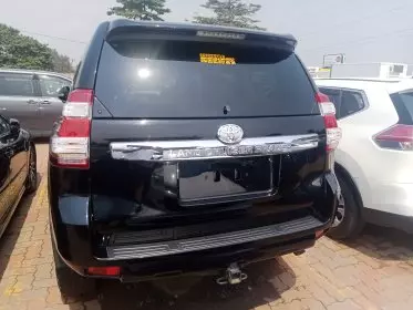 Toyota Landcruiser Prado
