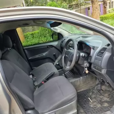 Isuzu D-Max